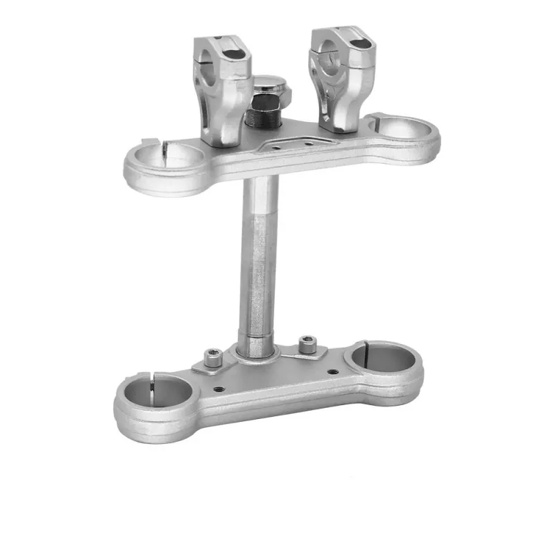 Comment la triple pince moulée sous pression améliore-t-elle les performances de la moto ?