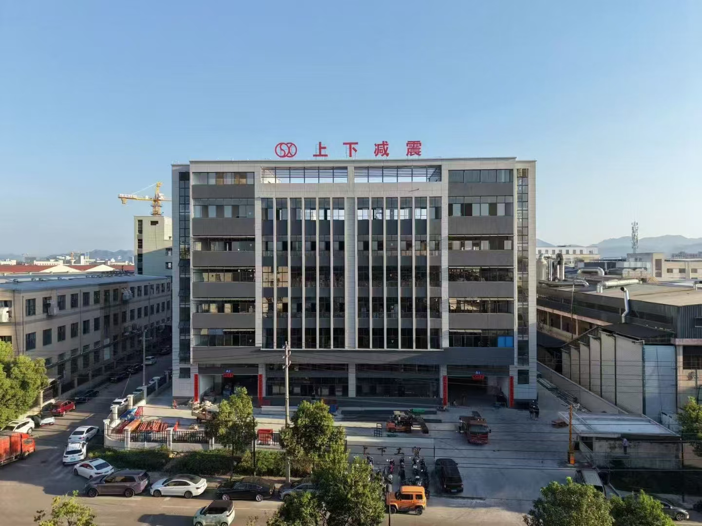 Explosif! Une nouvelle usine de 18 000㎡ sur six étages a été dévoilée !